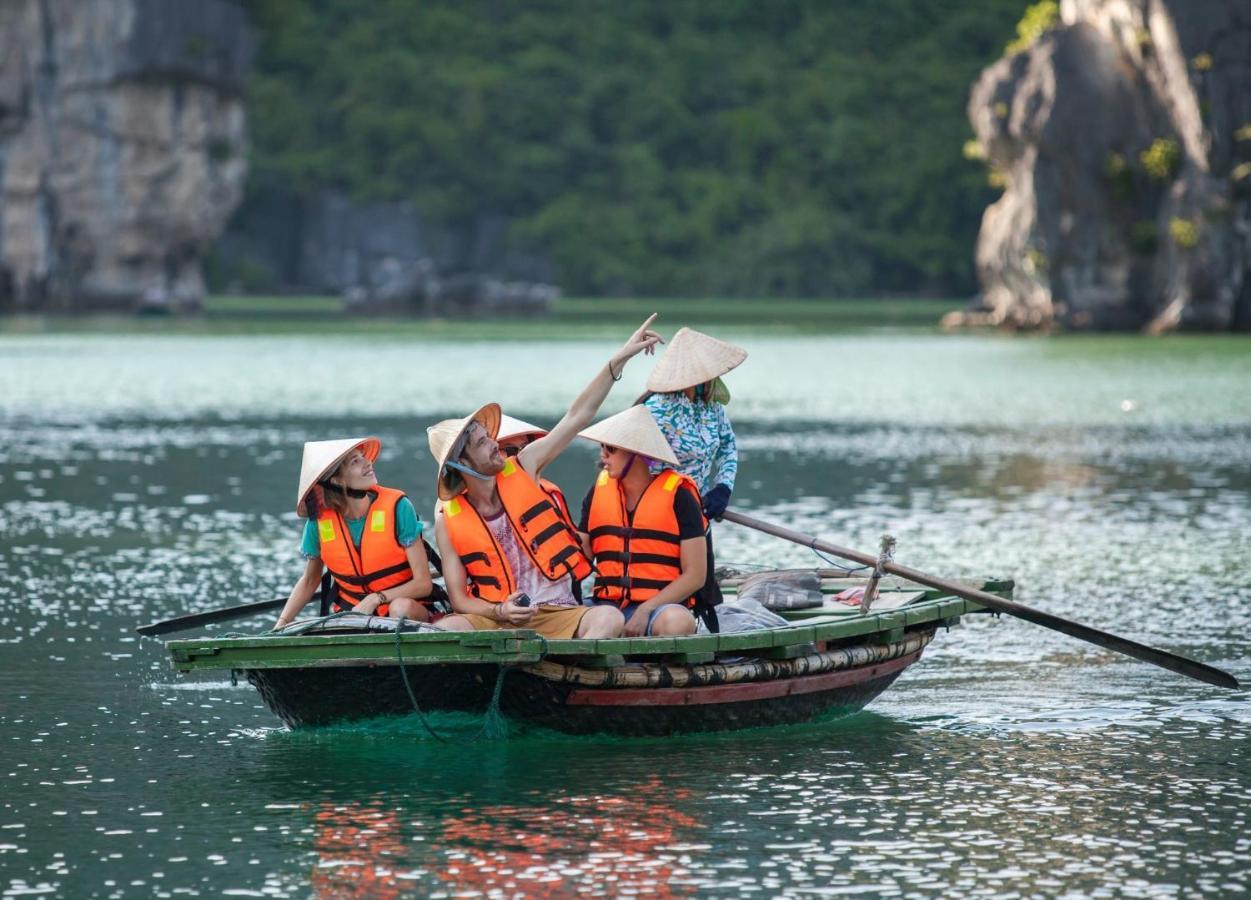 Hotel Halong Capella Cruise Ha Long Zewnętrze zdjęcie