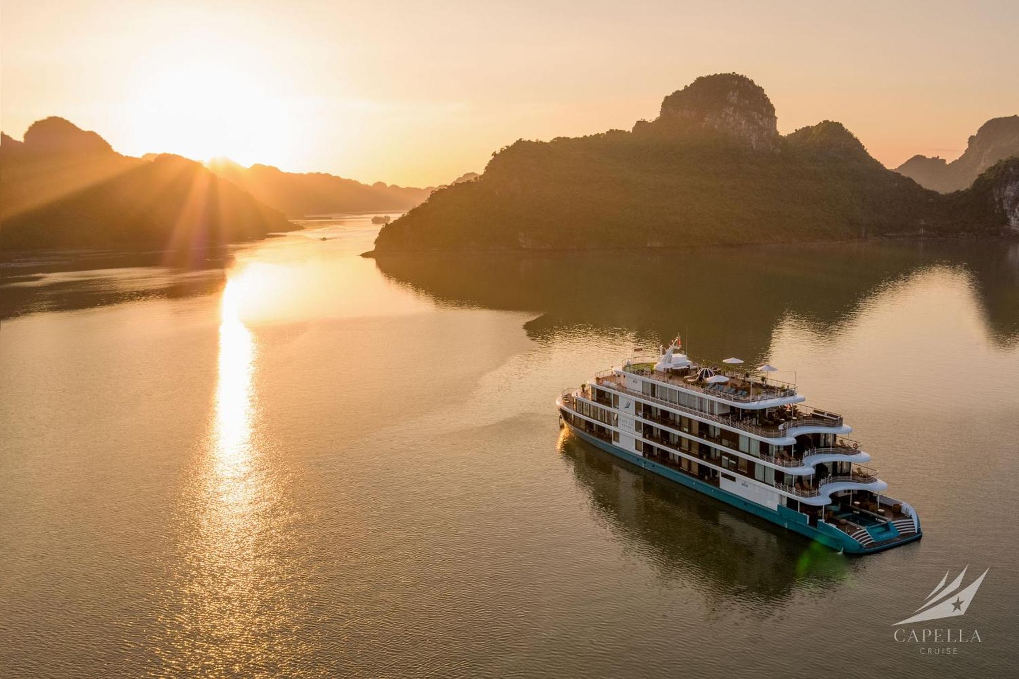 Hotel Halong Capella Cruise Ha Long Zewnętrze zdjęcie